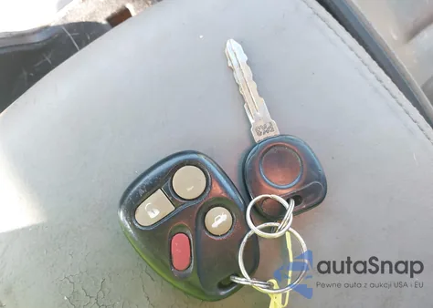 2002 Cadillac Deville Standard z USA, uszkodzony, nr VIN 1G6KD54Y22U233628